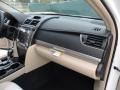 Super White - Camry L Photo No. 18