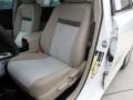 Super White - Camry L Photo No. 23