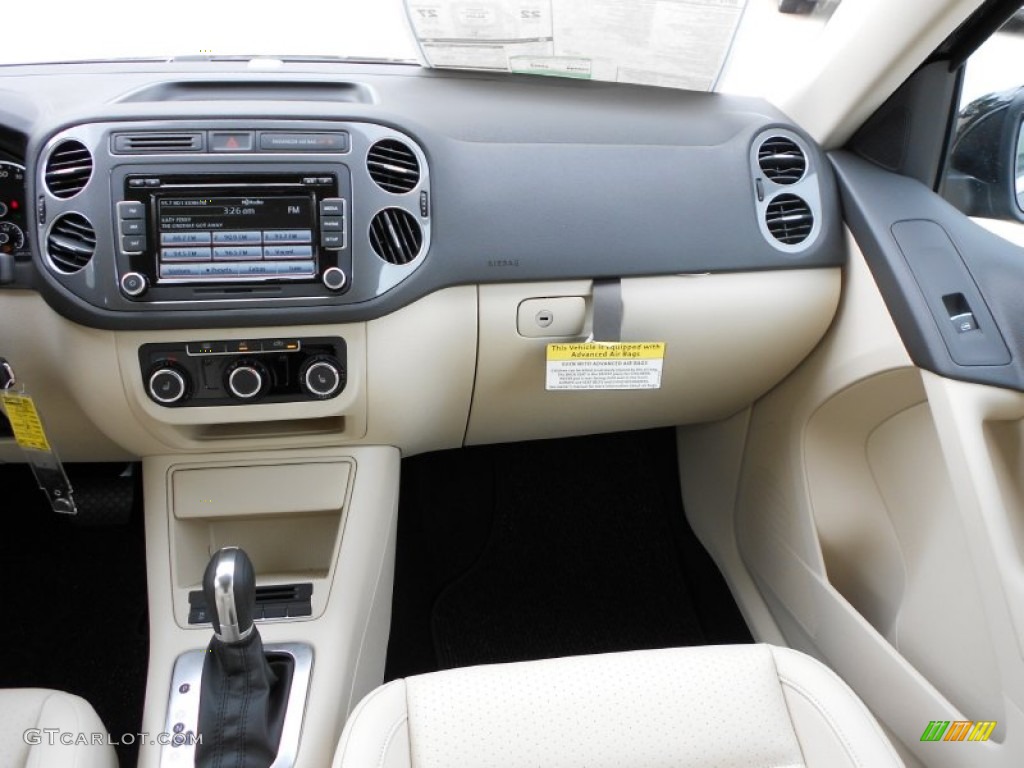 2012 Tiguan SE - Deep Black Metallic / Beige photo #15