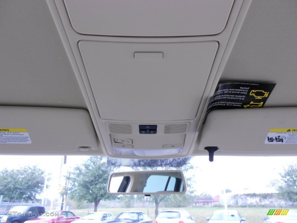 2012 Tiguan SE - Deep Black Metallic / Beige photo #19