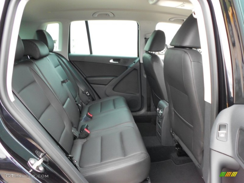 2012 Tiguan SE - Deep Black Metallic / Black photo #14