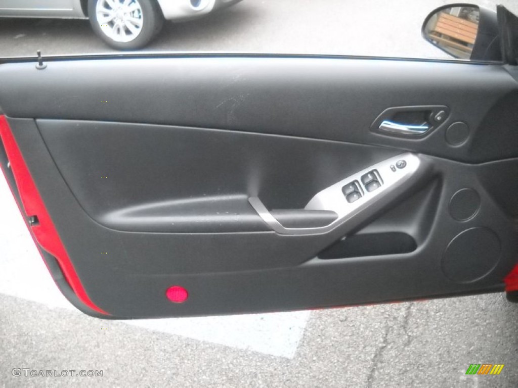 2007 Pontiac G6 GT Convertible Ebony Door Panel Photo #56524933