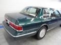 1992 Deep Jewel Green Metallic Lincoln Continental Executive  photo #4