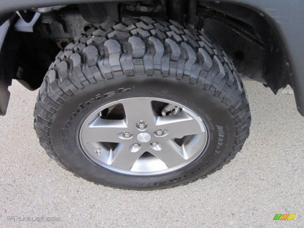 2010 Wrangler Rubicon 4x4 - Bright Silver Metallic / Dark Slate Gray/Medium Slate Gray photo #9