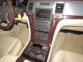 White Diamond - Escalade ESV AWD Photo No. 16