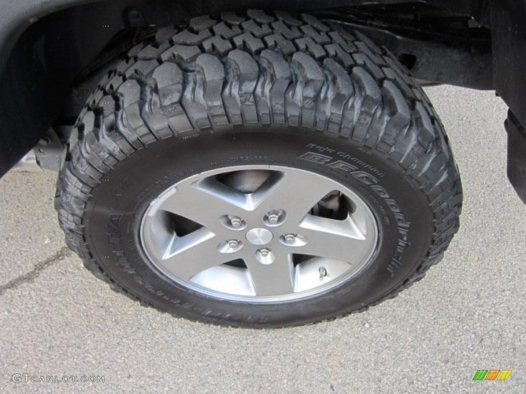 2010 Wrangler Rubicon 4x4 - Bright Silver Metallic / Dark Slate Gray/Medium Slate Gray photo #14