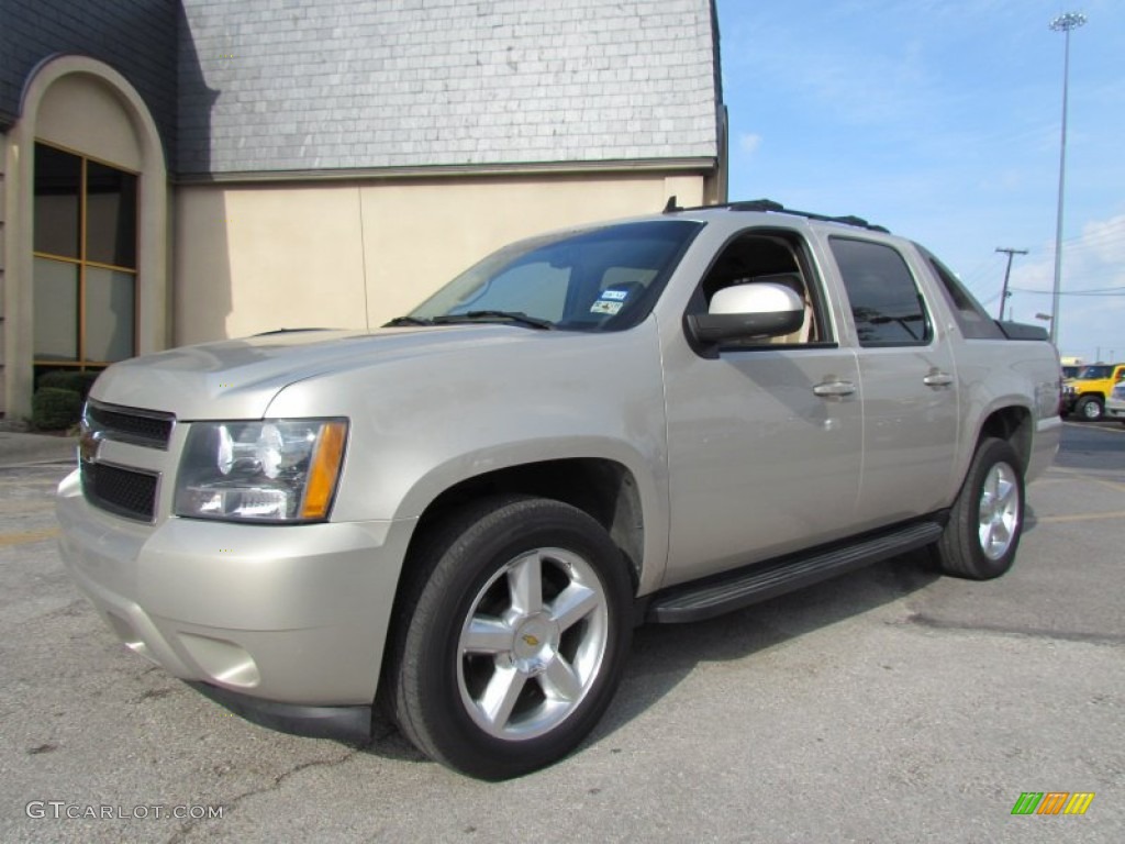 2007 Chevrolet Avalanche LT Exterior Photos