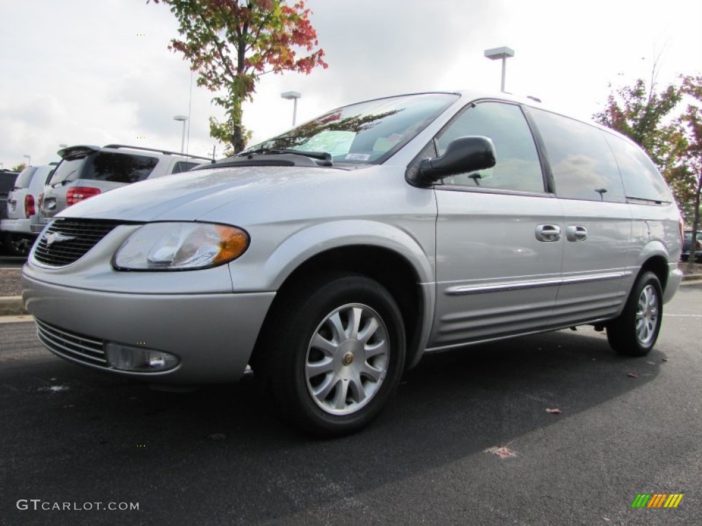 2002 Town & Country LXi - Bright Silver Metallic / Taupe photo #1