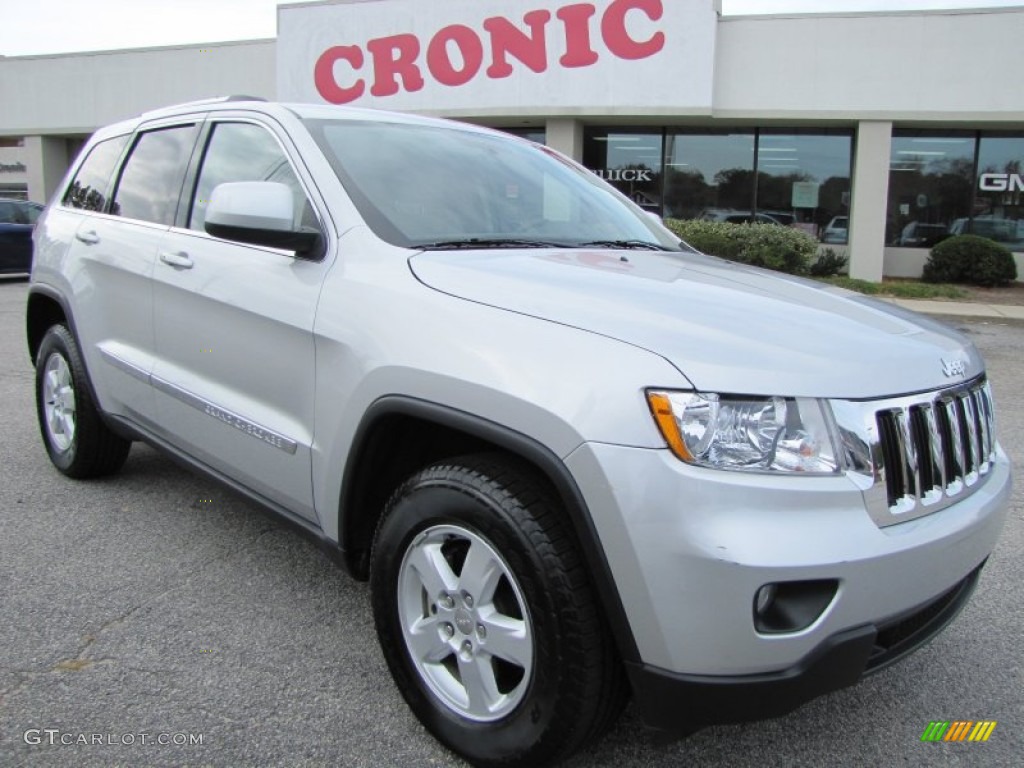 2011 Grand Cherokee Laredo - Bright Silver Metallic / Dark Graystone/Medium Graystone photo #1