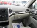 2011 Bright Silver Metallic Jeep Grand Cherokee Laredo  photo #17