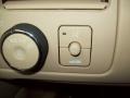 2011 Buick Lucerne CXL Controls