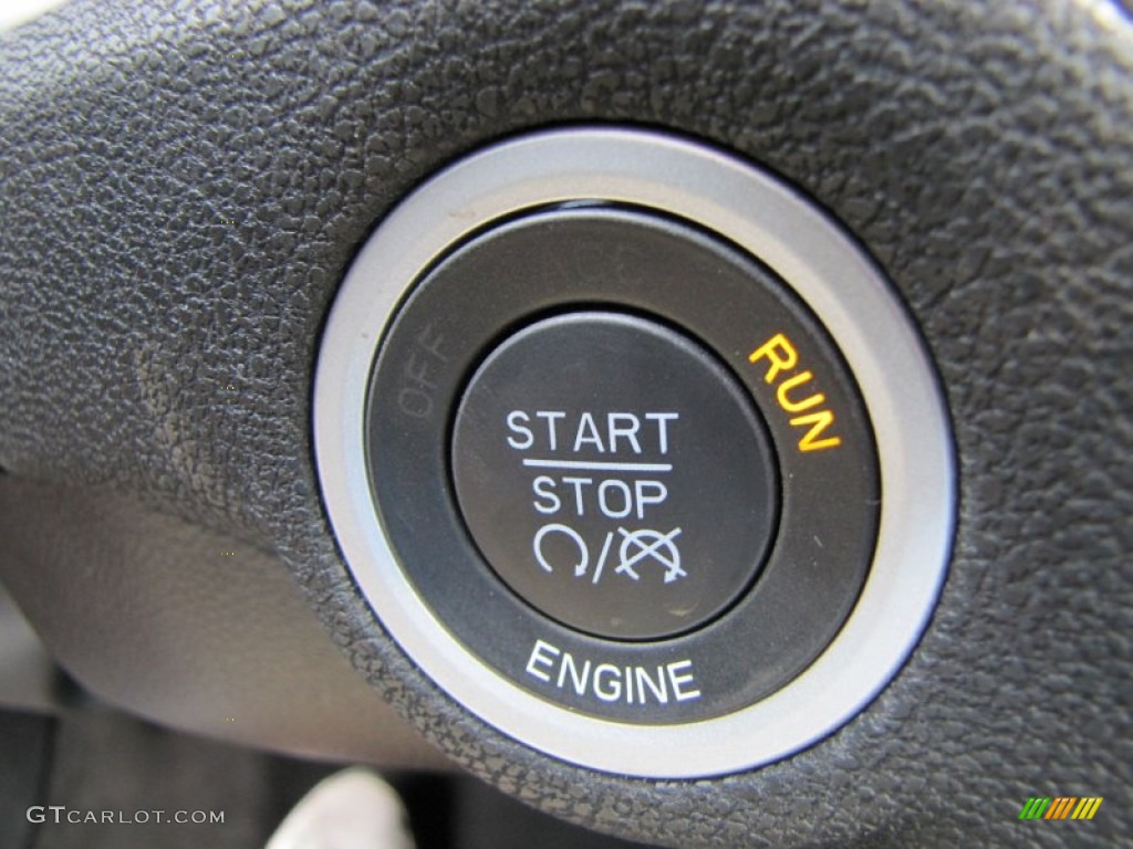 2012 Chrysler 300 Standard 300 Model Controls Photo #56532619