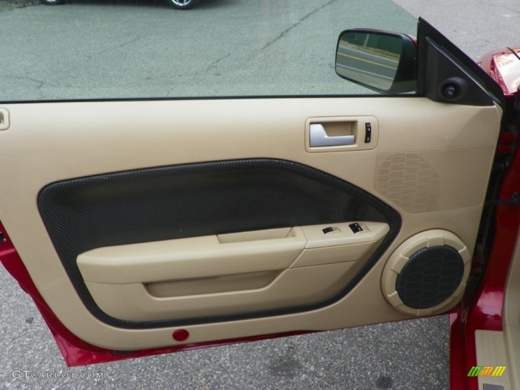 2008 Ford Mustang GT/CS California Special Convertible Door Panel Photos