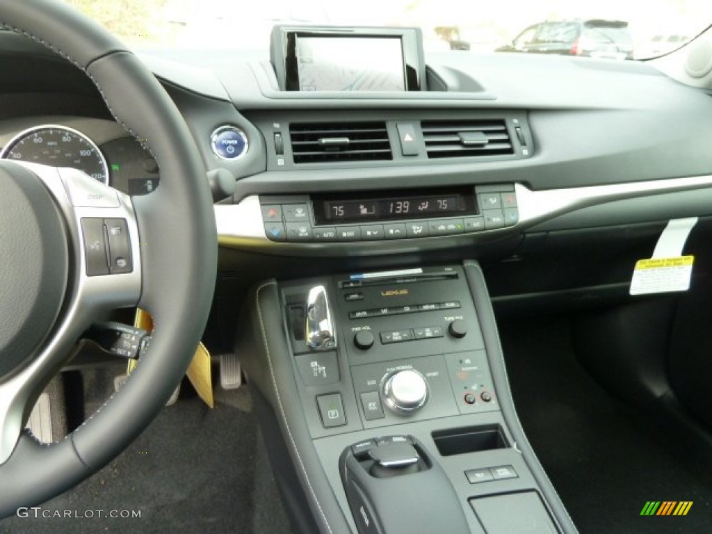 2012 CT 200h Hybrid Premium - Obsidian Black / Black photo #17