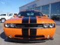 Header Orange - Challenger SRT8 392 Photo No. 5