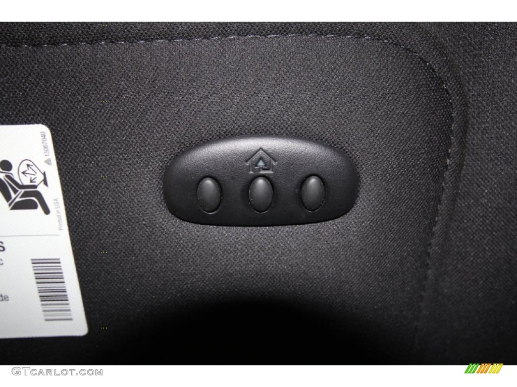 2007 Chevrolet Corvette Z06 Controls Photo #56537485
