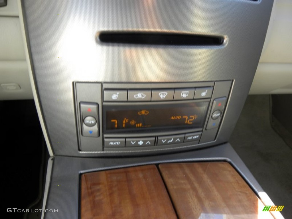 2004 Cadillac XLR Roadster Controls Photo #56542473