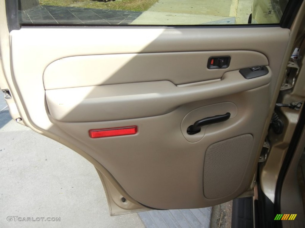 2005 Tahoe LS - Sandstone Metallic / Tan/Neutral photo #12