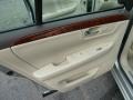 Light Platinum - DTS Sedan Photo No. 13