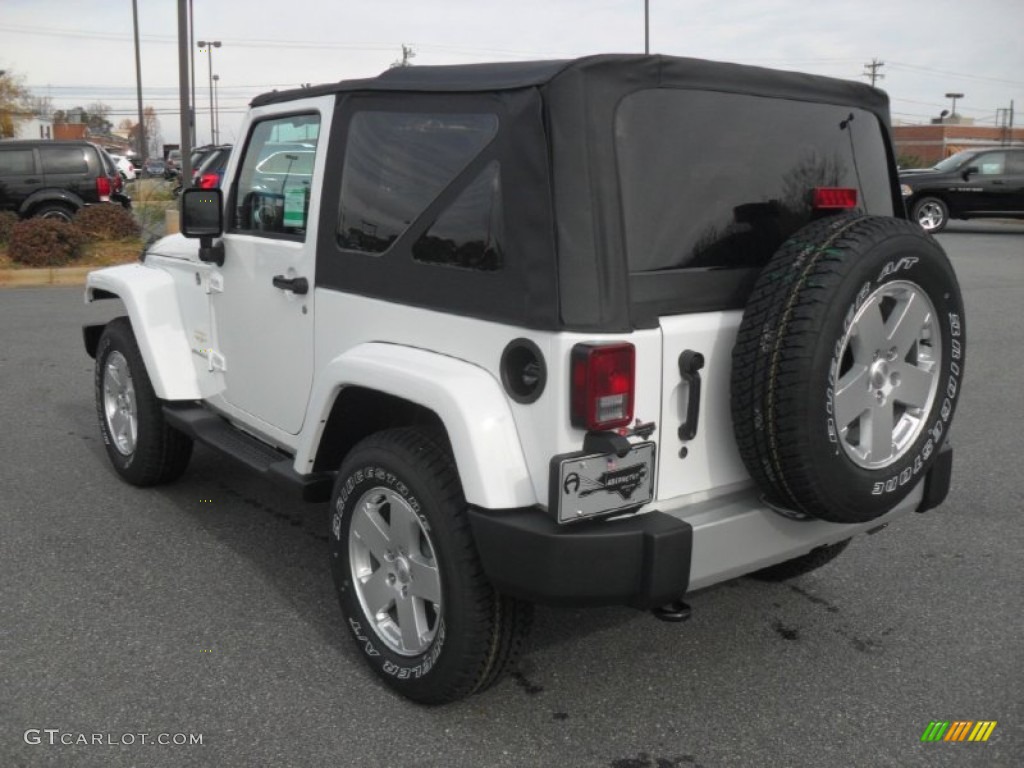 2012 Wrangler Sahara 4x4 - Bright White / Black photo #2