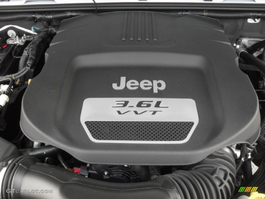 2012 Jeep Wrangler Sahara 4x4 3.6 Liter DOHC 24-Valve VVT Pentastar V6 Engine Photo #56546260