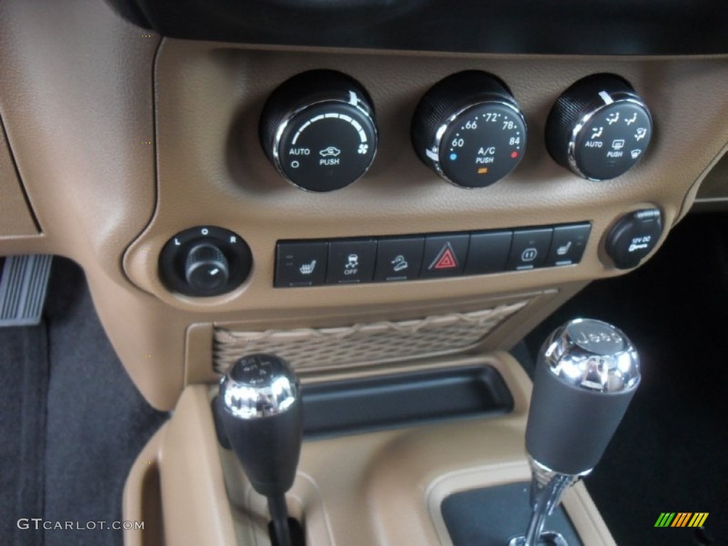 2012 Jeep Wrangler Unlimited Sahara 4x4 Controls Photo #56546365