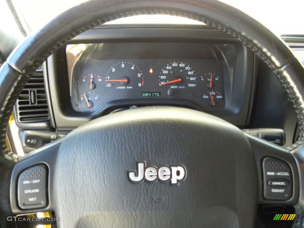 2004 Wrangler Unlimited 4x4 - Solar Yellow / Dark Slate Gray photo #21