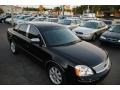 2005 Black Ford Five Hundred Limited  photo #3