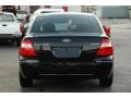 2005 Black Ford Five Hundred Limited  photo #10