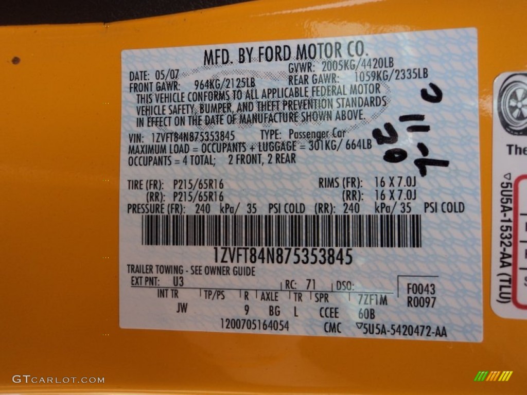 2007 Mustang V6 Deluxe Convertible - Grabber Orange / Dark Charcoal photo #24