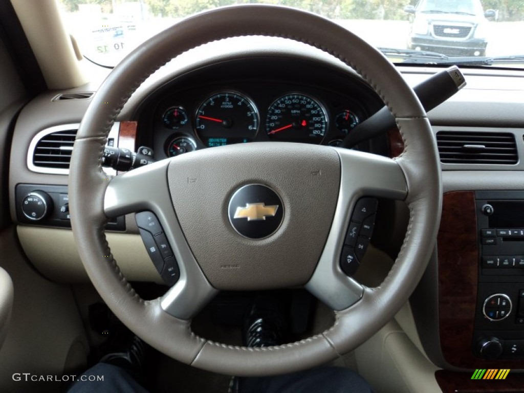 2009 Chevrolet Tahoe LTZ Light Cashmere Steering Wheel Photo #56550364