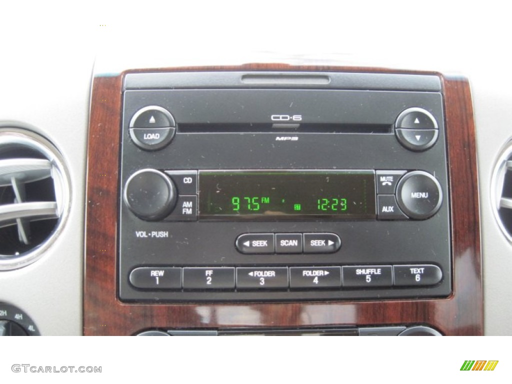 2006 F150 King Ranch SuperCrew 4x4 - Oxford White / Castano Brown Leather photo #24