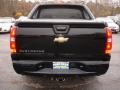 Black - Avalanche LTZ 4x4 Photo No. 5