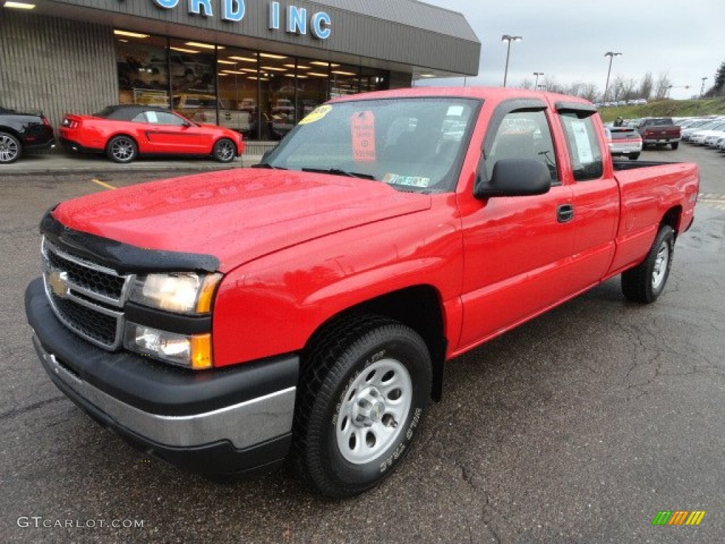 2006 Silverado 1500 Work Truck Extended Cab 4x4 - Victory Red / Dark Charcoal photo #8