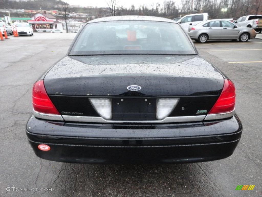Black 2010 Ford Crown Victoria Police Interceptor Exterior Photo #56555392
