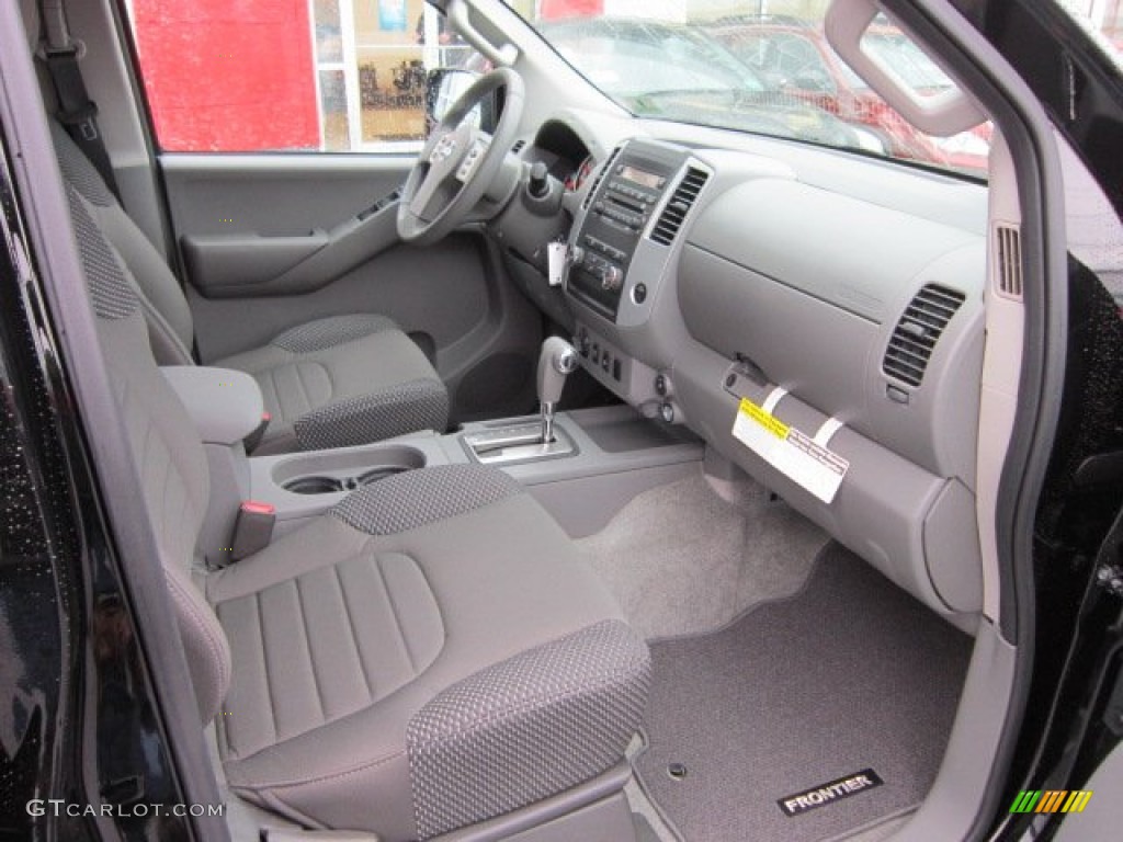 Graphite Interior 2012 Nissan Frontier SV Crew Cab 4x4 Photo #56555716