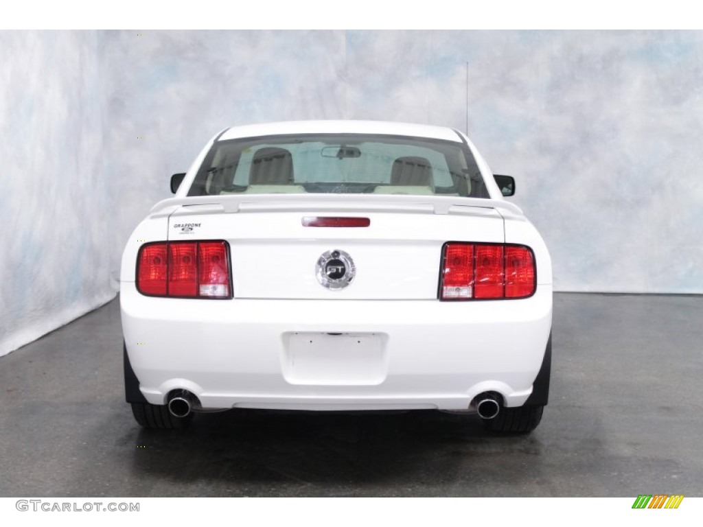 2006 Mustang GT Premium Coupe - Performance White / Light Parchment photo #9