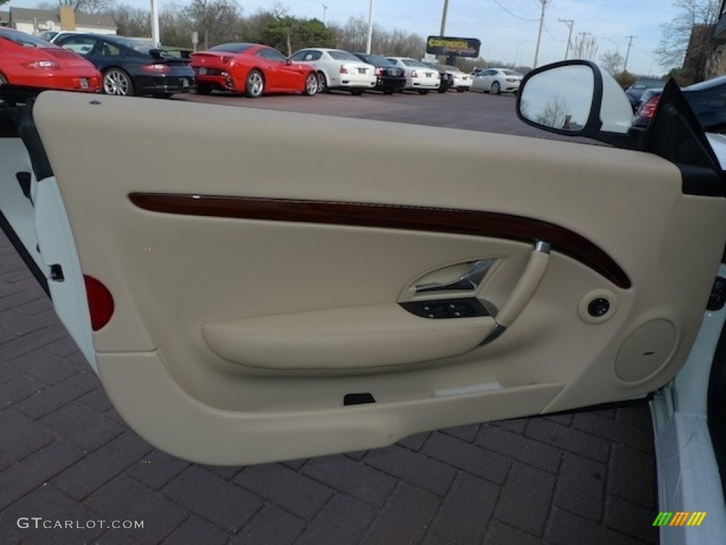 2012 Maserati GranTurismo Convertible GranCabrio Sabbia Door Panel Photo #56558508