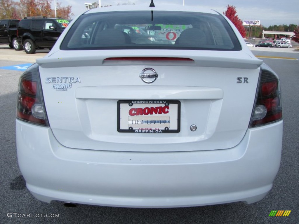 2012 Sentra 2.0 SR - Aspen White / Charcoal photo #4