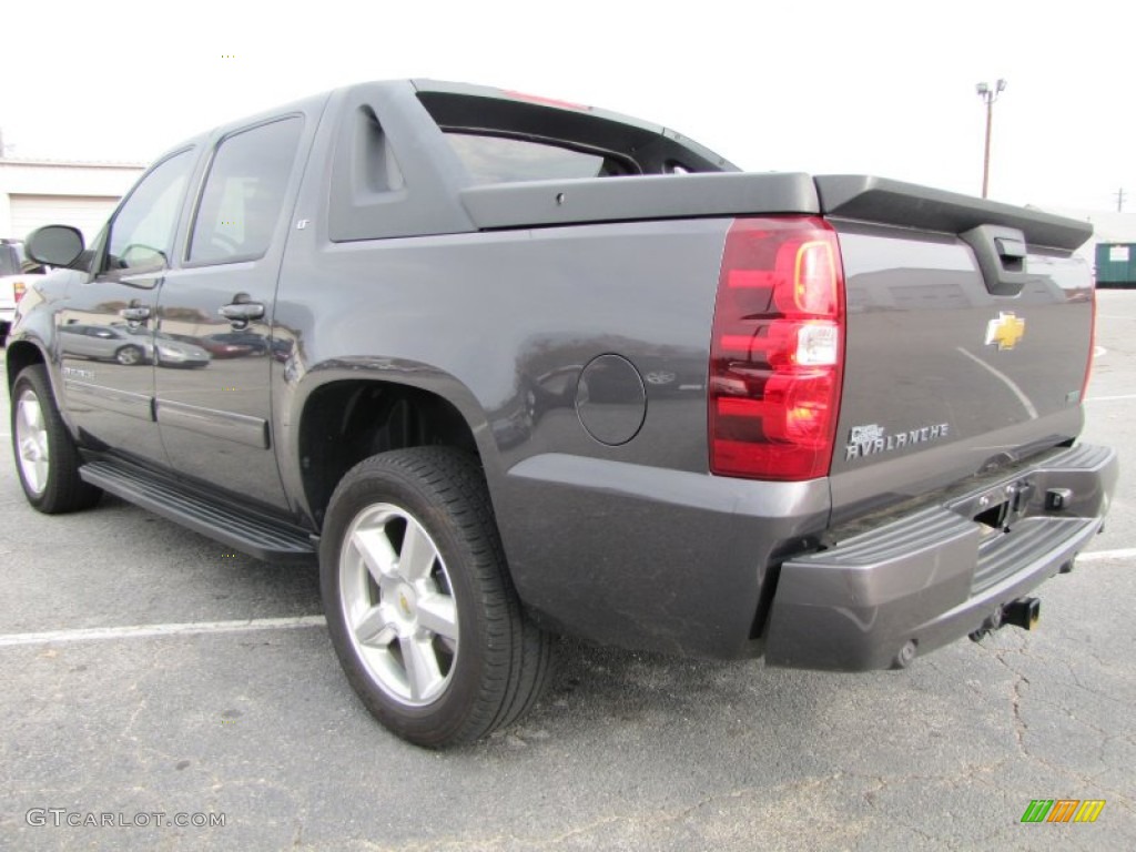 Taupe Gray Metallic 2010 Chevrolet Avalanche LT Exterior Photo #56561978
