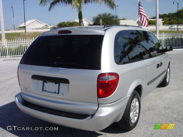 2005 Grand Caravan SE - Bright Silver Metallic / Medium Slate Gray photo #6