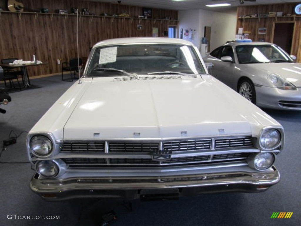 Wimbledon White 1966 Ford Fairlane 500 Hardtop Coupe Exterior Photo #56564724