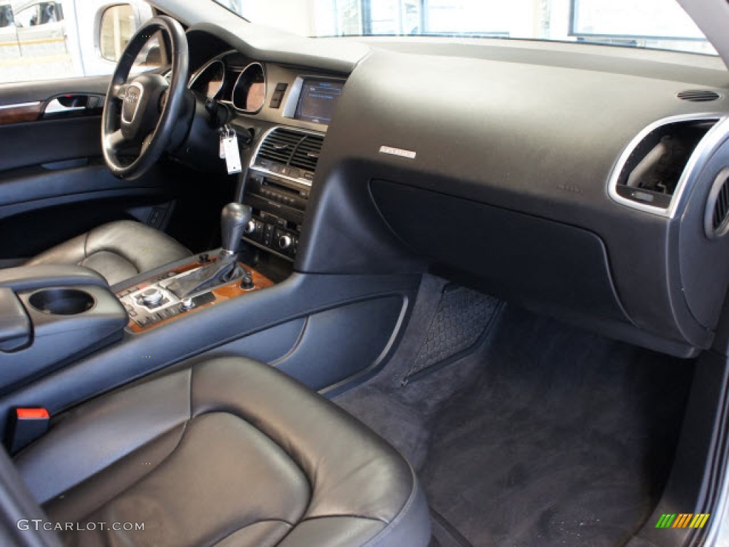 2009 Audi Q7 3.6 Premium quattro Black Dashboard Photo #56566178