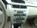White Suede - Focus S Sedan Photo No. 13