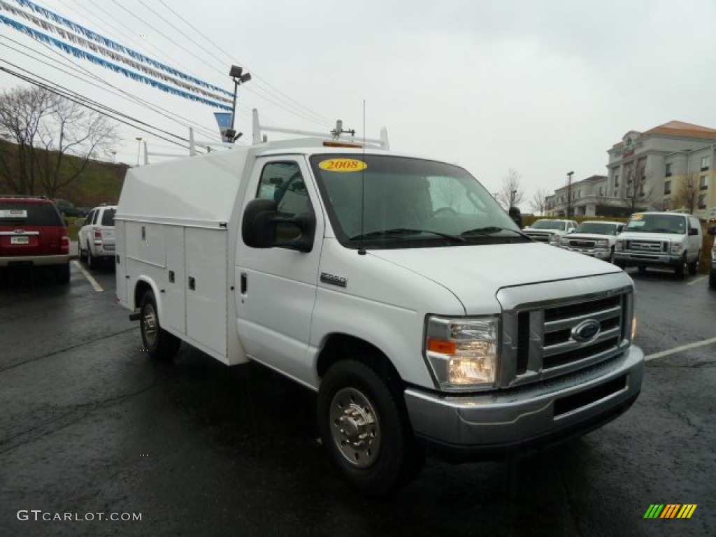 2008 E Series Cutaway E350 Commercial Utility Truck - Oxford White / Medium Flint photo #1