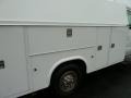 Oxford White - E Series Cutaway E350 Commercial Utility Truck Photo No. 9