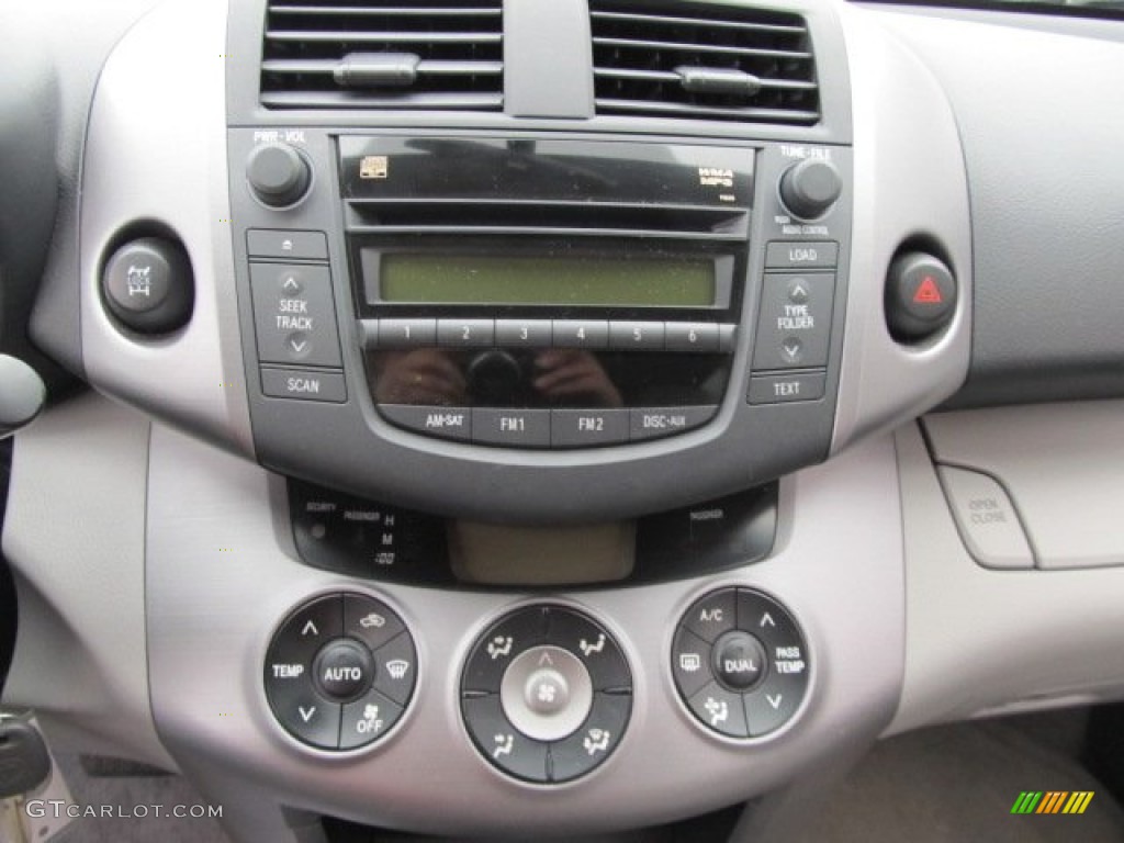 2008 RAV4 Limited 4WD - Classic Silver Metallic / Ash photo #14