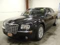 Brilliant Black - 300 C HEMI Photo No. 1