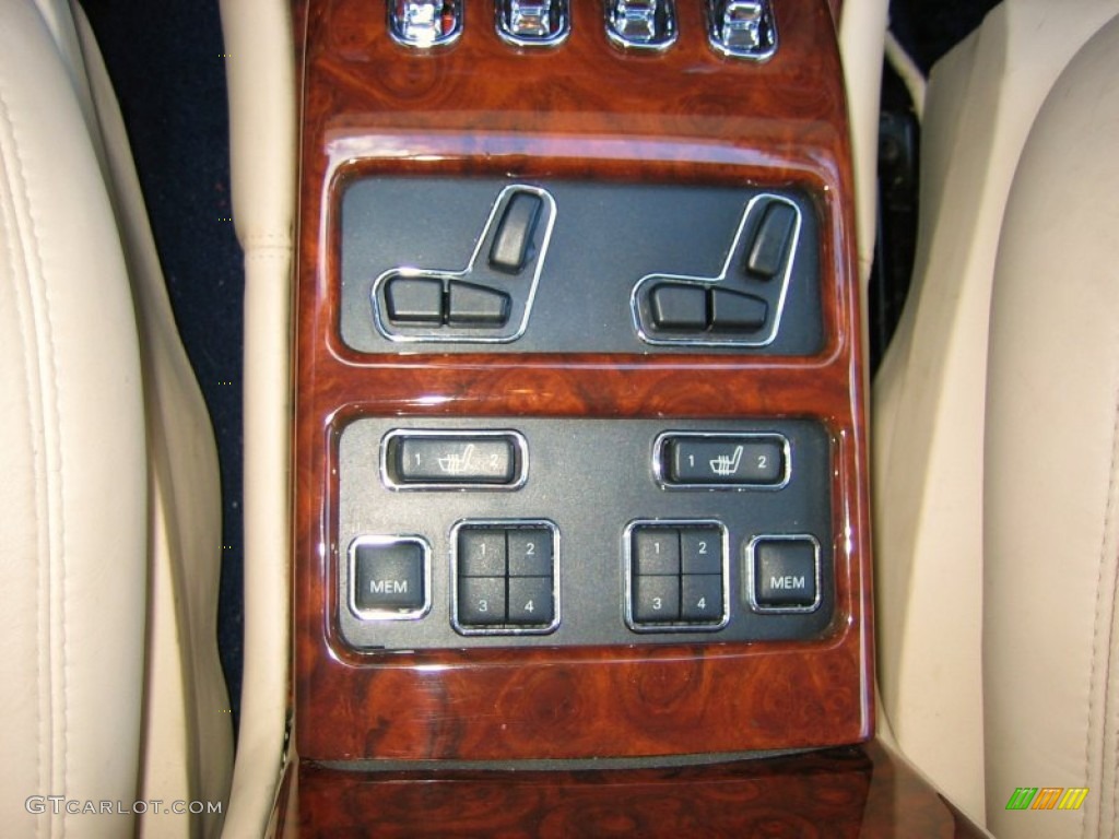 1999 Rolls-Royce Silver Seraph Standard Silver Seraph Model Controls Photo #56571417
