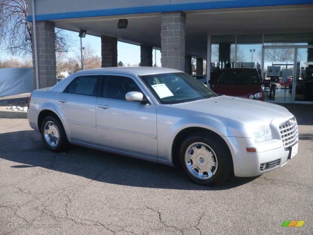 2005 300 Touring - Bright Silver Metallic / Dark Slate Gray/Light Graystone photo #1